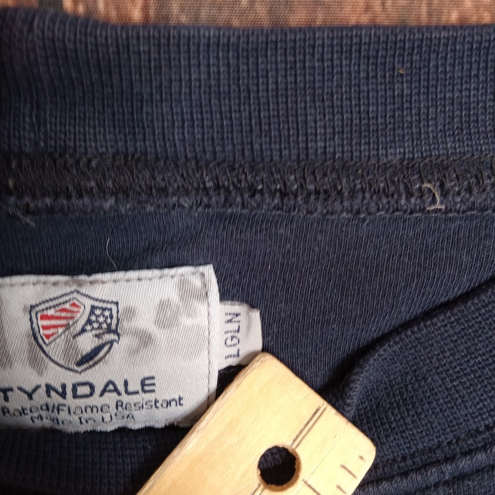 Tyndale FR Long Sleeve Crew Neck Pocket T-Shirt Size Large Blue USA - Picture 5 of 8